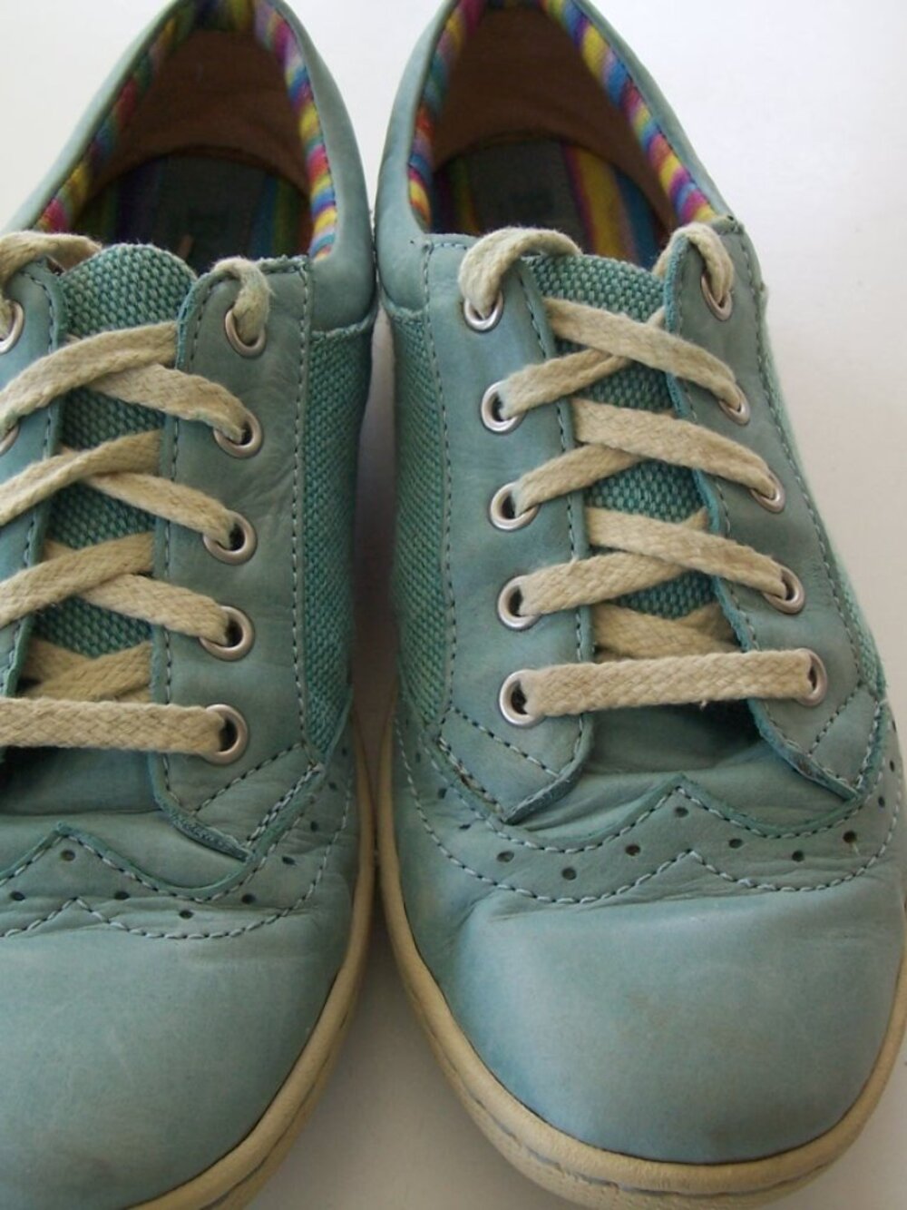 Born Sneakers Size 6.5 Canvas and Leather Turquoise in Color